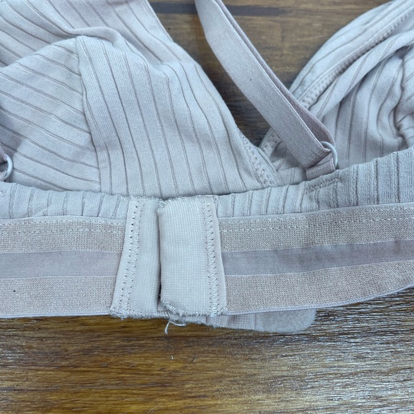H&M Tan Adjustable Strap Non-Padded Bralette Size 4 Women’s GUC - Picture 5 of 9